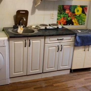 Переїзна вул., 28