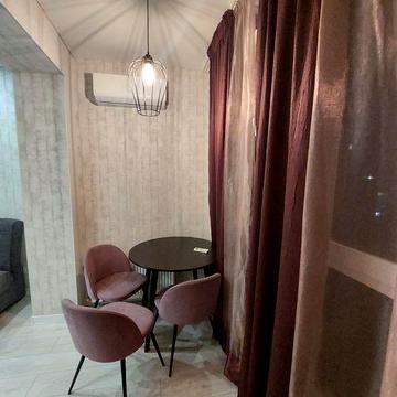 Здам ідеальну євро 2 кімн.кв.по вул. Університетська  2 Л, з ремонтом