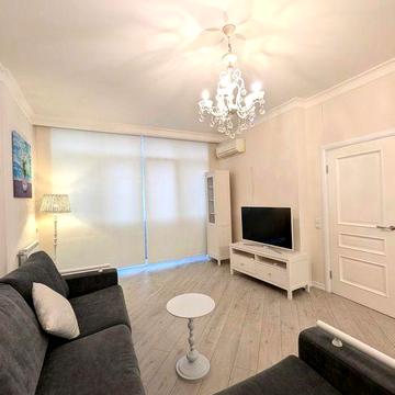 Ваш безпечний та затишний дім на Печерську: охорона, паркінг!