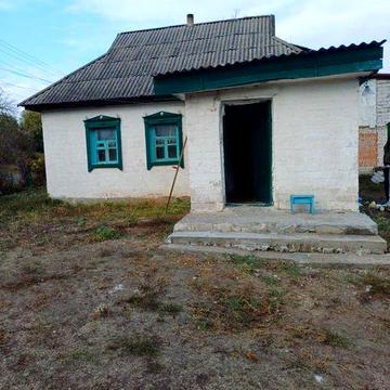 Продам хату в селі