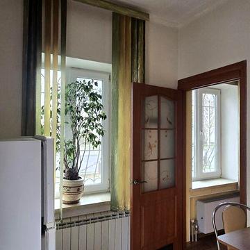 Довгострокова оренда 1к Квартира Яхненка Семена вулиця