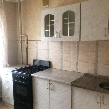 1 кімнатна, меблі, техніка 9тис., район залізничного вокзалу