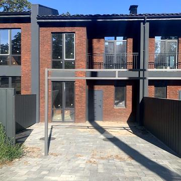 Тищенка вул., 37