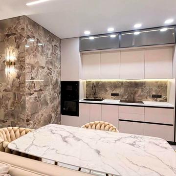 Двокімнатна квартира з дизайнерським ремонтом в 60 Перлині