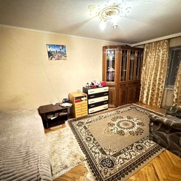 Продам 1-х Щусєва  24-А Дорогожичі