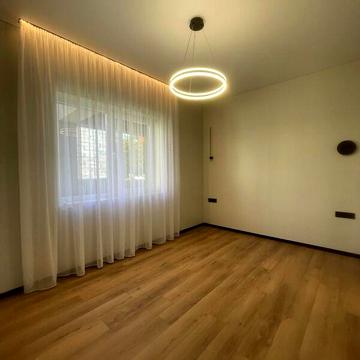 Продаж 3к Дім Соснова вулиця