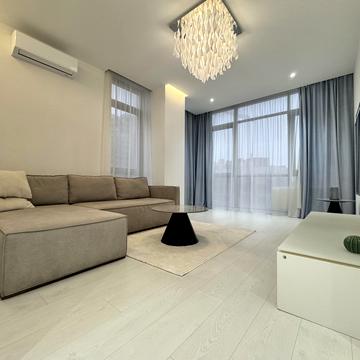 Андрія Верхогляда вул. (Михайла Драгомирова), 11-В