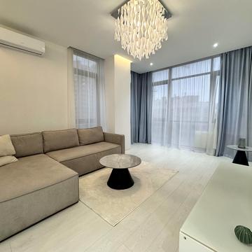 Андрія Верхогляда вул. (Михайла Драгомирова), 11-В