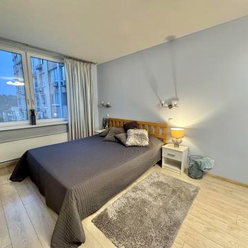 Валерія Лобановського просп. (Червонозоряний), 150-Б