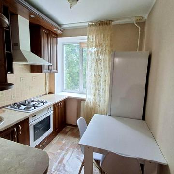 Волинська вул., 25