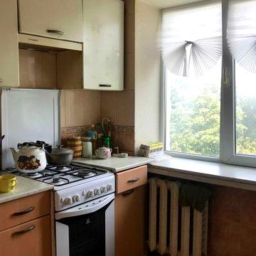 Продається 3-кімнатна квартира вул. Київська