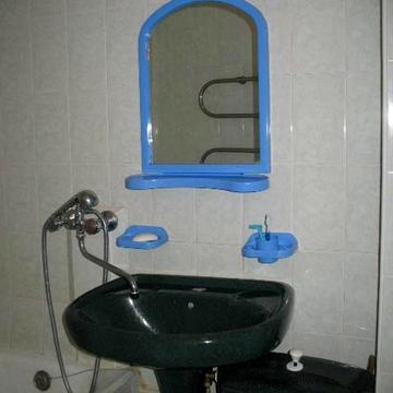 Алішера Навої просп., 76