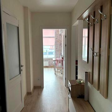 Одеська вул., 27