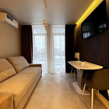 Під Голоском вул., 16 б