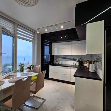 2к •  Срочно! Каманина • Вид моря  • Ремонт ЖК Квартал на Каманина