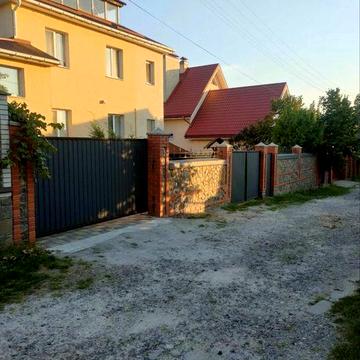 Продаж 2-й будинок Юрівка 7 км Києва ліс озеро Заходь і живи красиво