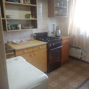 1 к.квартира. 36 м/в. Висотка. Цегляний дім.