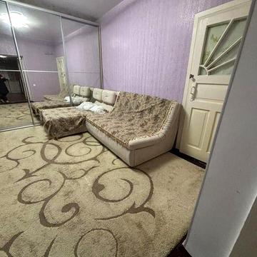 Здаю 1 кімнатну квартиру на землі