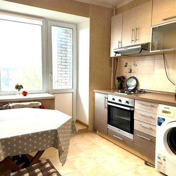 Бортничи.Продаж квартири з Євроремонтом, з меблями та технікою.