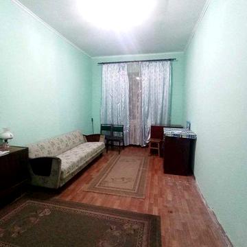 Продаж квартири гостиного типу. просп. Аерокосмичний 35. м. Левада