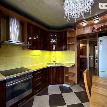 Продаж 2к Квартира Середньофонтанська вулиця
