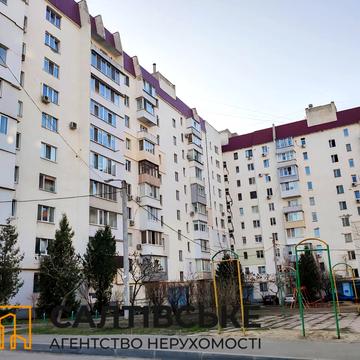 Нескорених вул., 46