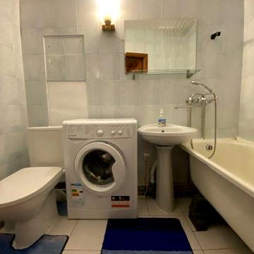 Здається 2 кімн. квартира в Центрі