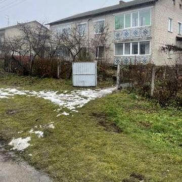 Продаж трикімнатної квартири