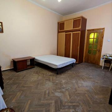 Юрія Федьковича вул., 22