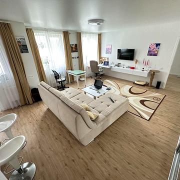 Хозяин Новострой 60м Двушка Птичка ЖК Птичка