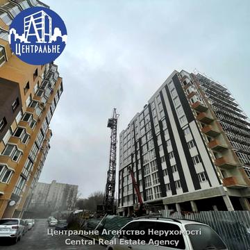 Чорновола вул., (Будинок 2)