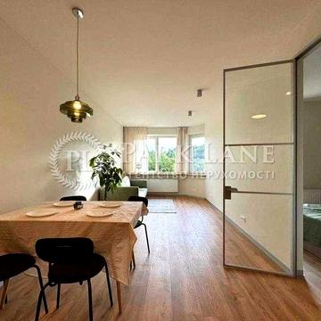 Квартира в новобудові з ремонтом, Поділ, Кирилівська 37 ЖК 044