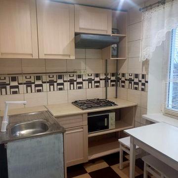 Сдам 2 комн.квартиру на ул.Бочарова, 5/5