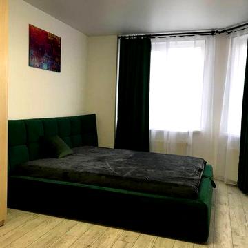 Оренда смарт квартири, ЖК Святопетрівський, вул.Теплична 48, є світло