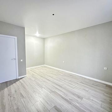 Джерельна вул., 7