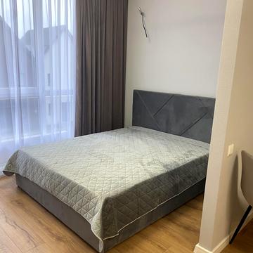 Гідності вул., 3