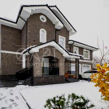 Оренда вишуканого будинку 430м2 в Центрі міста, вул.Сергія Колоса
