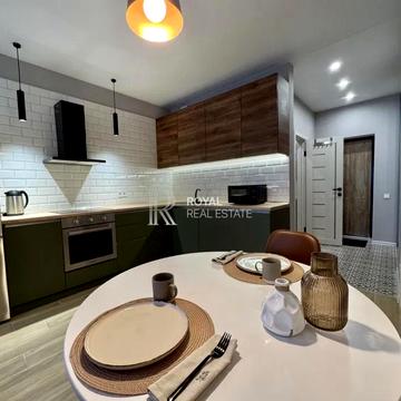 Набережно-Рибальська дорога вул., 3