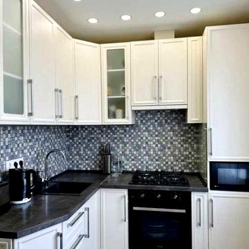 Продам 2х комн кв. Олимпийская АТБ 6/9 с хорошим капит ремонтом, меб