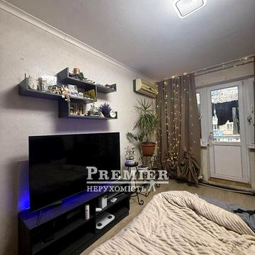 Продаж 2к Квартира Героїв Крут вулиця