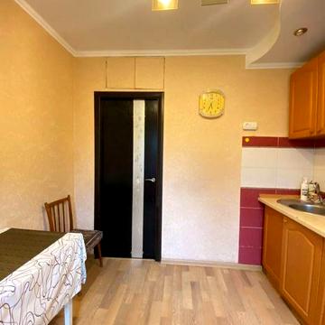 Продається 2к квартира в хорошому стані!