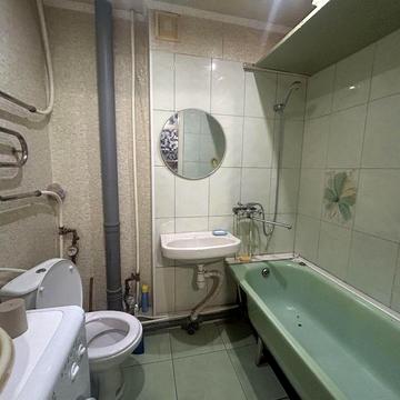 Зарічний, БРОДВЕЙ, 1кім.квартира на 5 поверсі. Тепла, світла, чиста