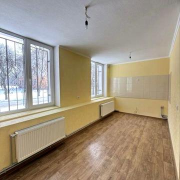 Продам 2.к квартиру, 74 м2,ХТЗ, Олександрівський 122-а