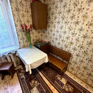 Продаж квартири на Південно-західному масиві Космонавтів/Люстдорфська.