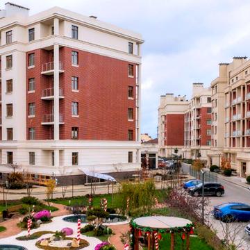 Трамвайна вул., 37