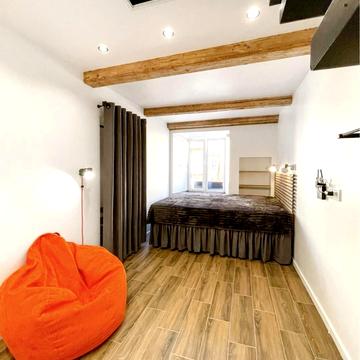 Європейська вул. (Карла Маркса), 25