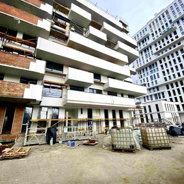 Івана Раковського вул., 24а