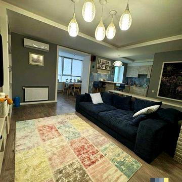 Простора 3к квартира Сонячний, Любарського з ремонтом