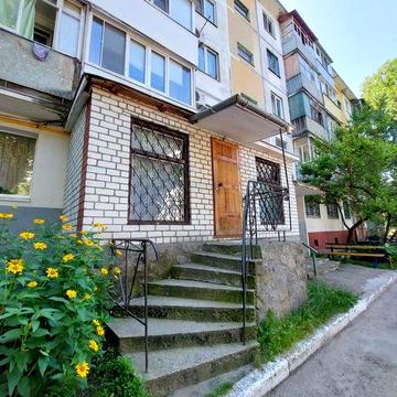 `2х кімнатна квартира 60кв.м. з окремим входом, Раківка.