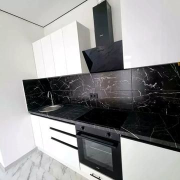 Однокімнатна квартира з ремонтом в ЖК Розенталь.